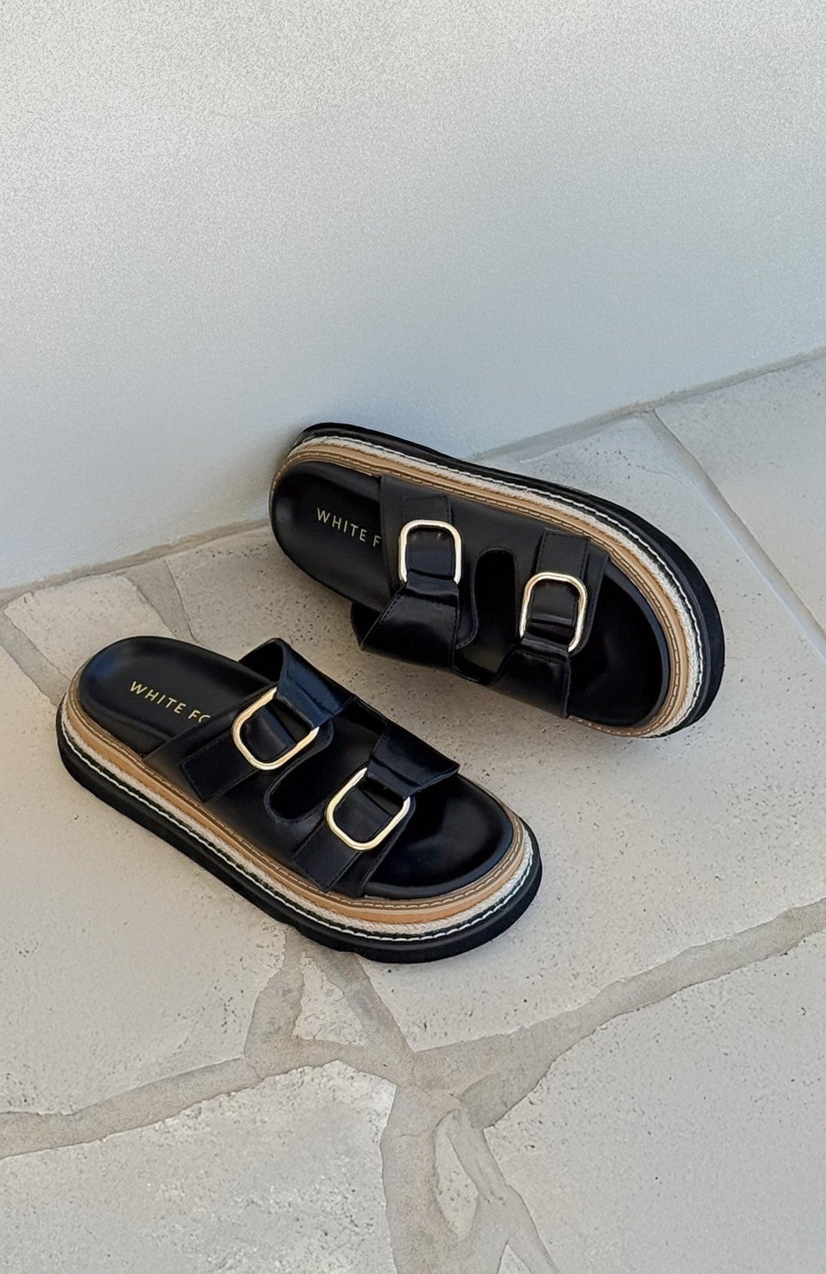 Rowan Flats Black